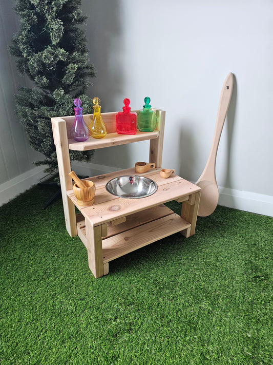 Mini Mud Kitchen