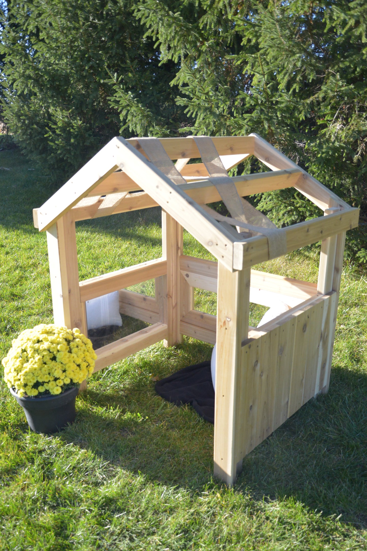 Outdoor Baby Den