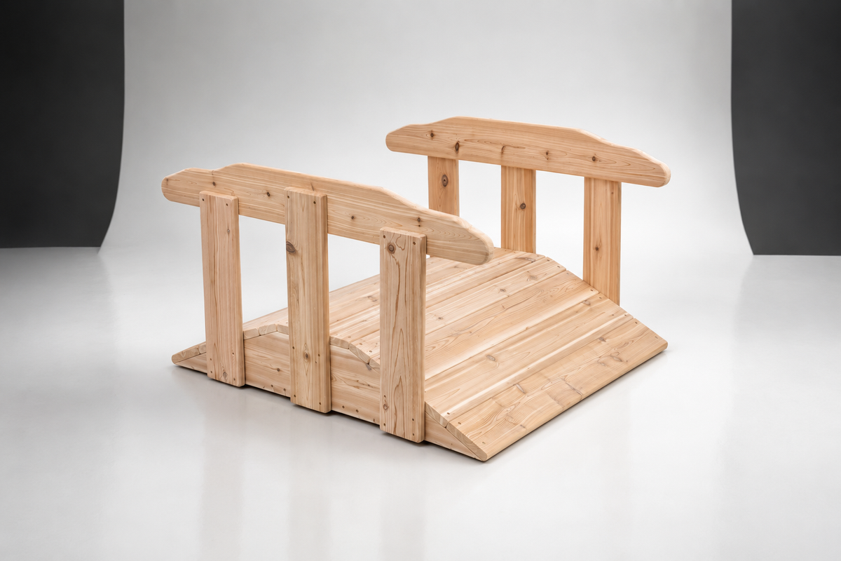 Cedar Outdoor Ramp with Handrails